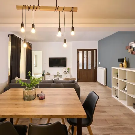 Martello Forest View Πόρετς