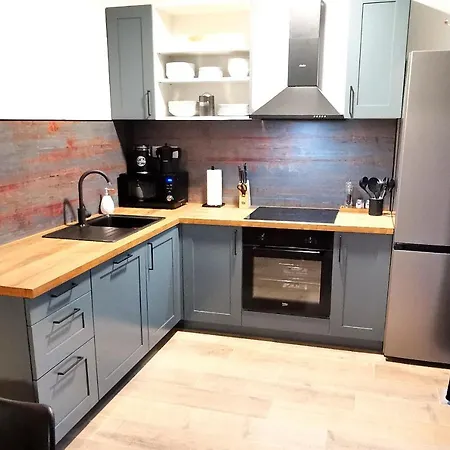 Martello Forest View Apartment