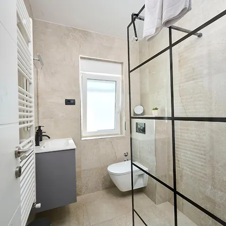 Martello Forest View *