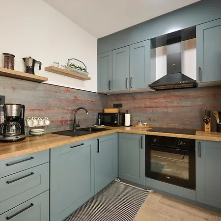 Martello Forest View