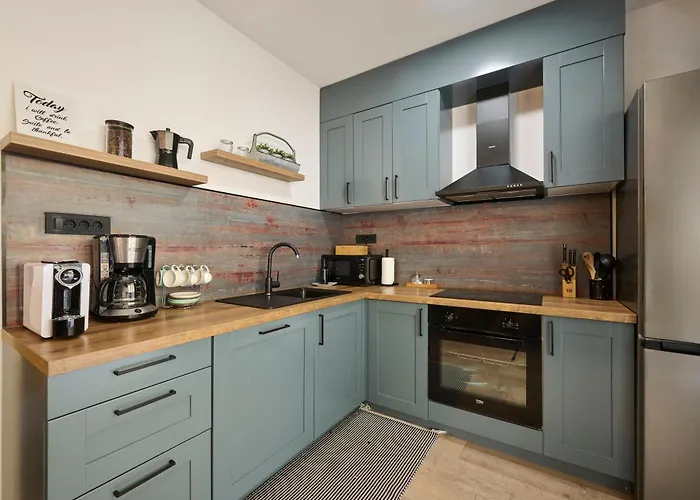 Martello Forest View